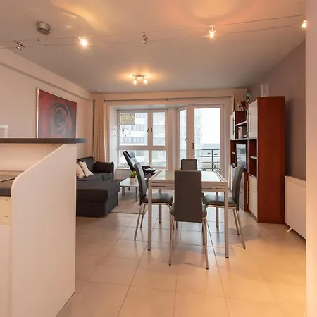 Apartment In With Sea View
