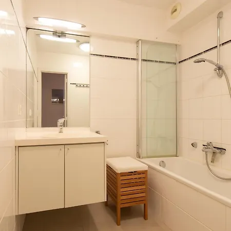 In With Sea View Apartment *